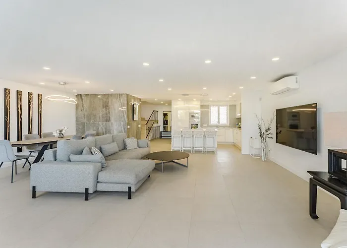 Deluxe Tenerife Cristianos לוס כריסטיאנוס